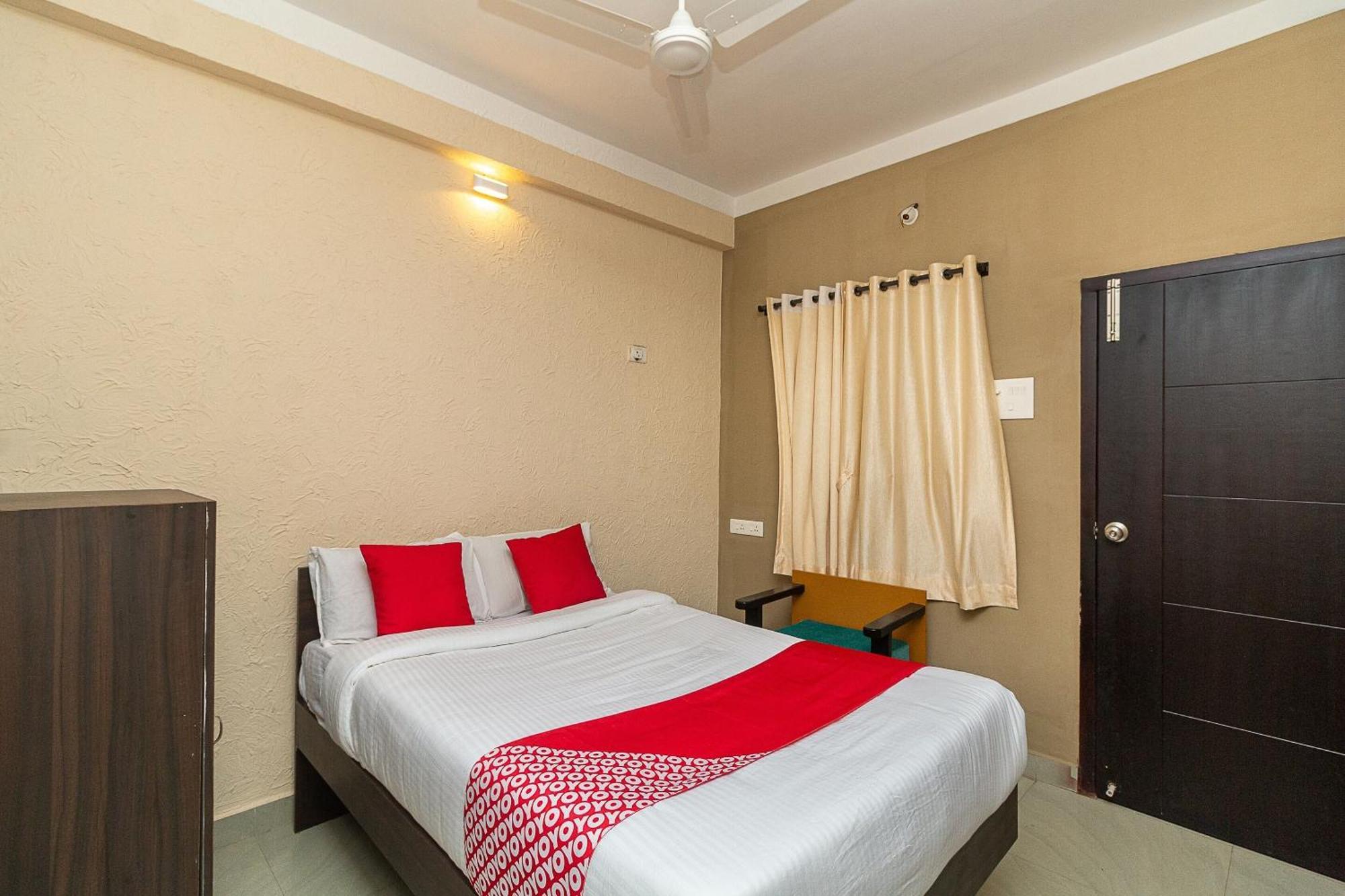 Oyo Green Hills Villa Kuttālam Exterior foto
