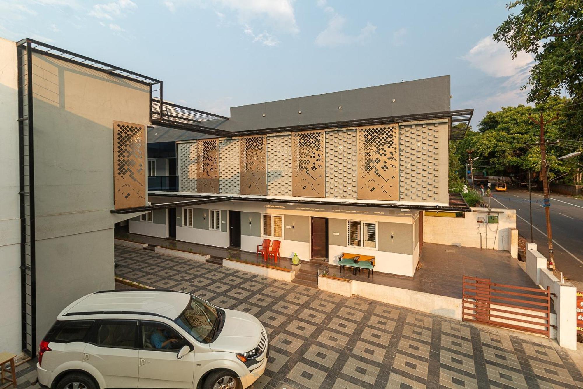 Oyo Green Hills Villa Kuttālam Exterior foto