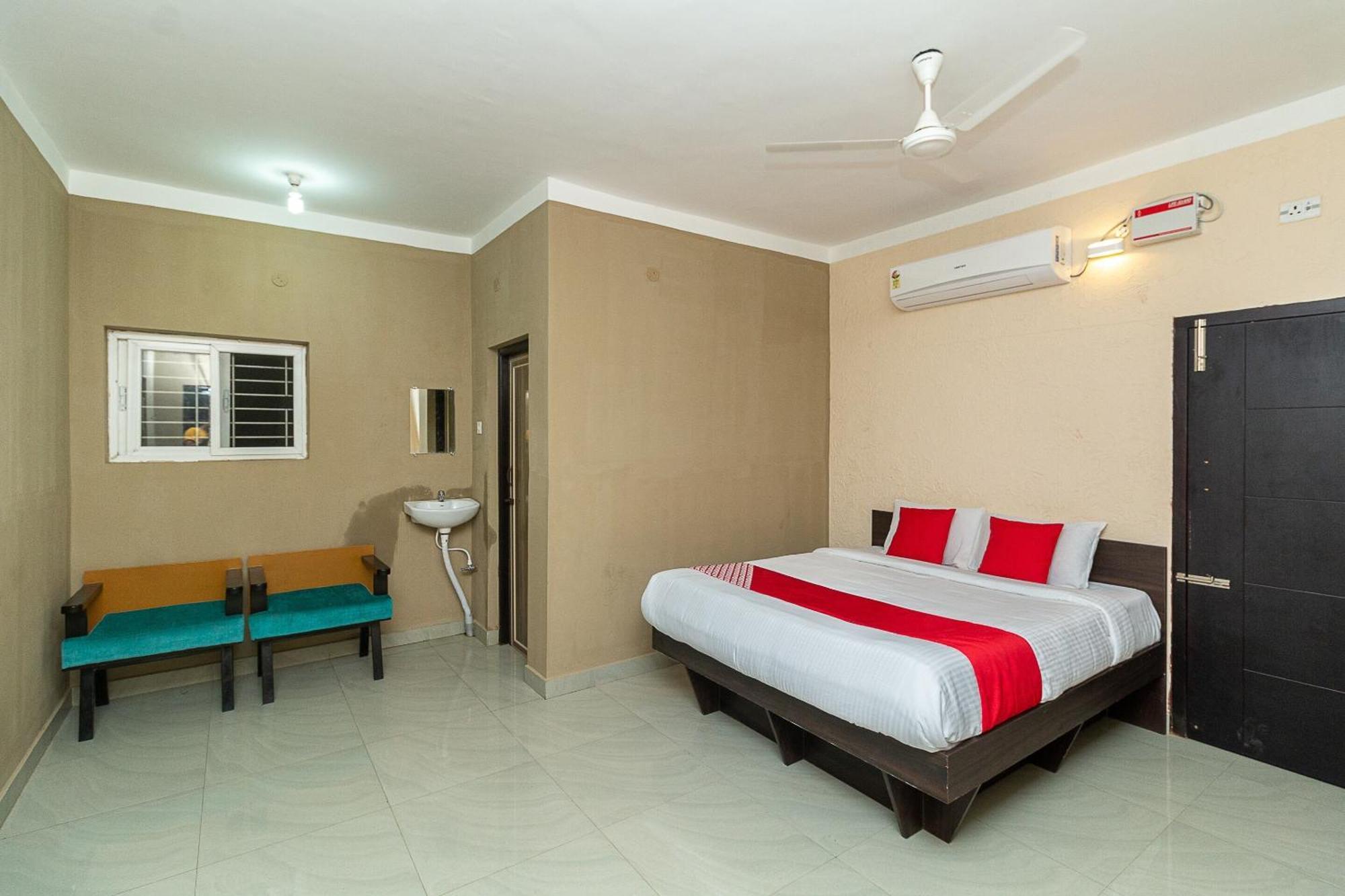Oyo Green Hills Villa Kuttālam Exterior foto